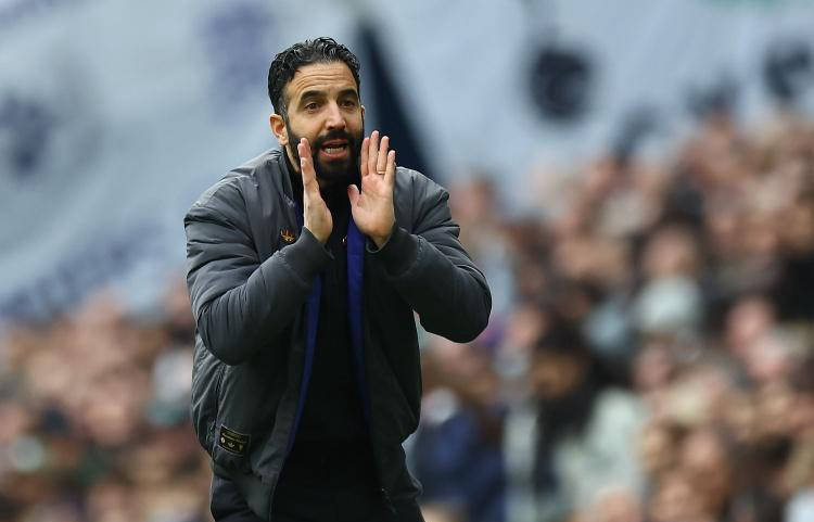 曼联问题究竟何在?努力皆为“治标不治本”,真相无人能解