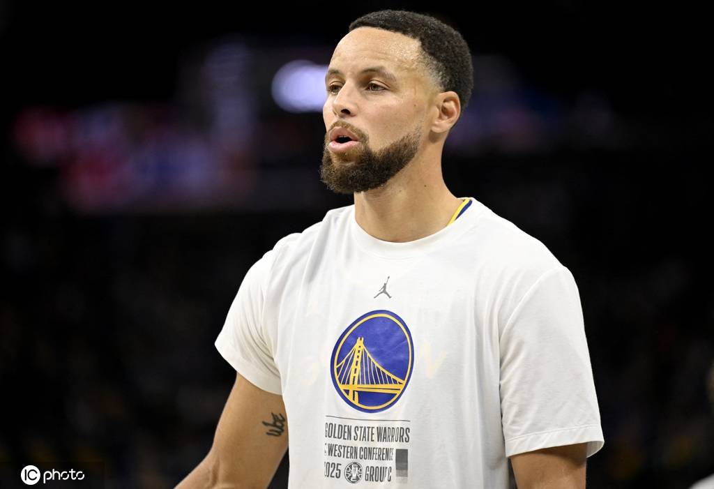 勇士官方:库里恢复良好 已开始个人场上专项训练