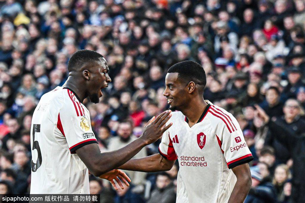 利物浦欧冠前瞻:近6次客战意甲球队胜5场;加克波冲里程碑